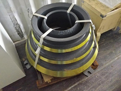 Футеровочное кольцо дробящего конуса на Sandvik-CH430 (442.7989-02)
