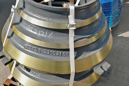 Неподвижное футеровочное кольцо верхней чаши на Sandvik-CH430 (452.1216-002)