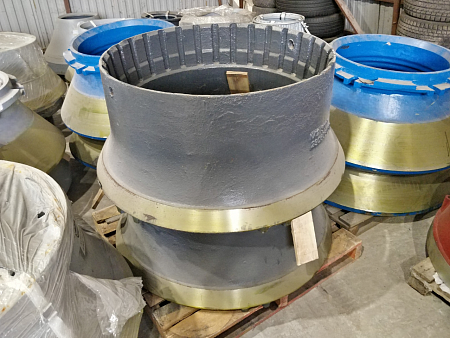 Футеровка чаши конусной дробилки SANDVIK CH440